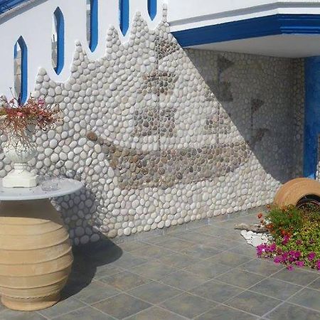 אפרטהוטל אמודיה Gogas Palace מראה חיצוני תמונה